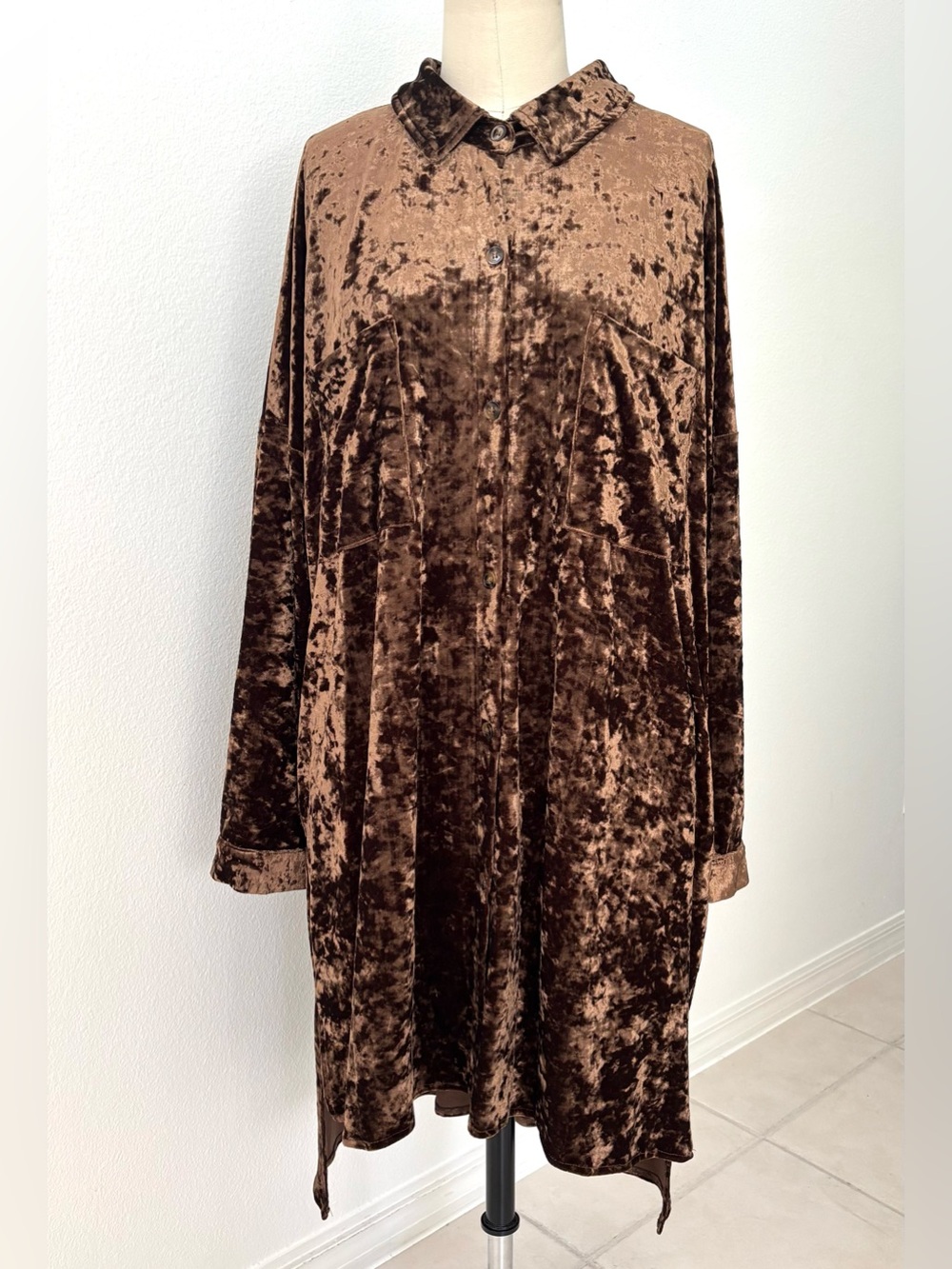 J.nna Brown Crushed Velvet Tunic Shirt NWT Button Down Relaxed Fit L